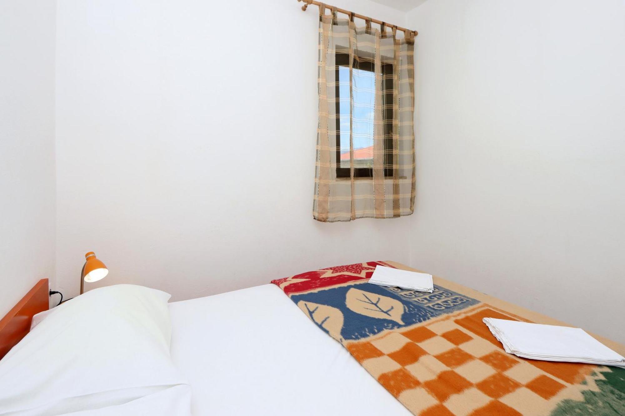Apartments With A Parking Space Pag - 18345 Pag Town Chambre photo